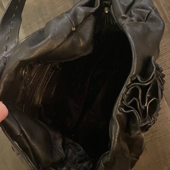 Back shoulder bag with ruffled front - Picture 2 of 2